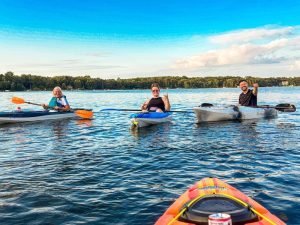 Spectacle Lake Paddle (12pm to 2pm)